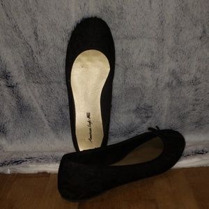 Black flats American Eagle
